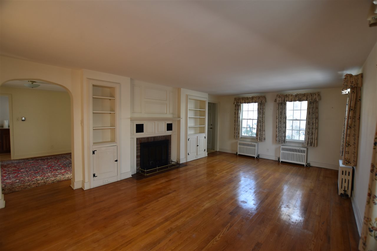88 Edgerton Street Rutland, VT 05701 - Photo 5 of 22