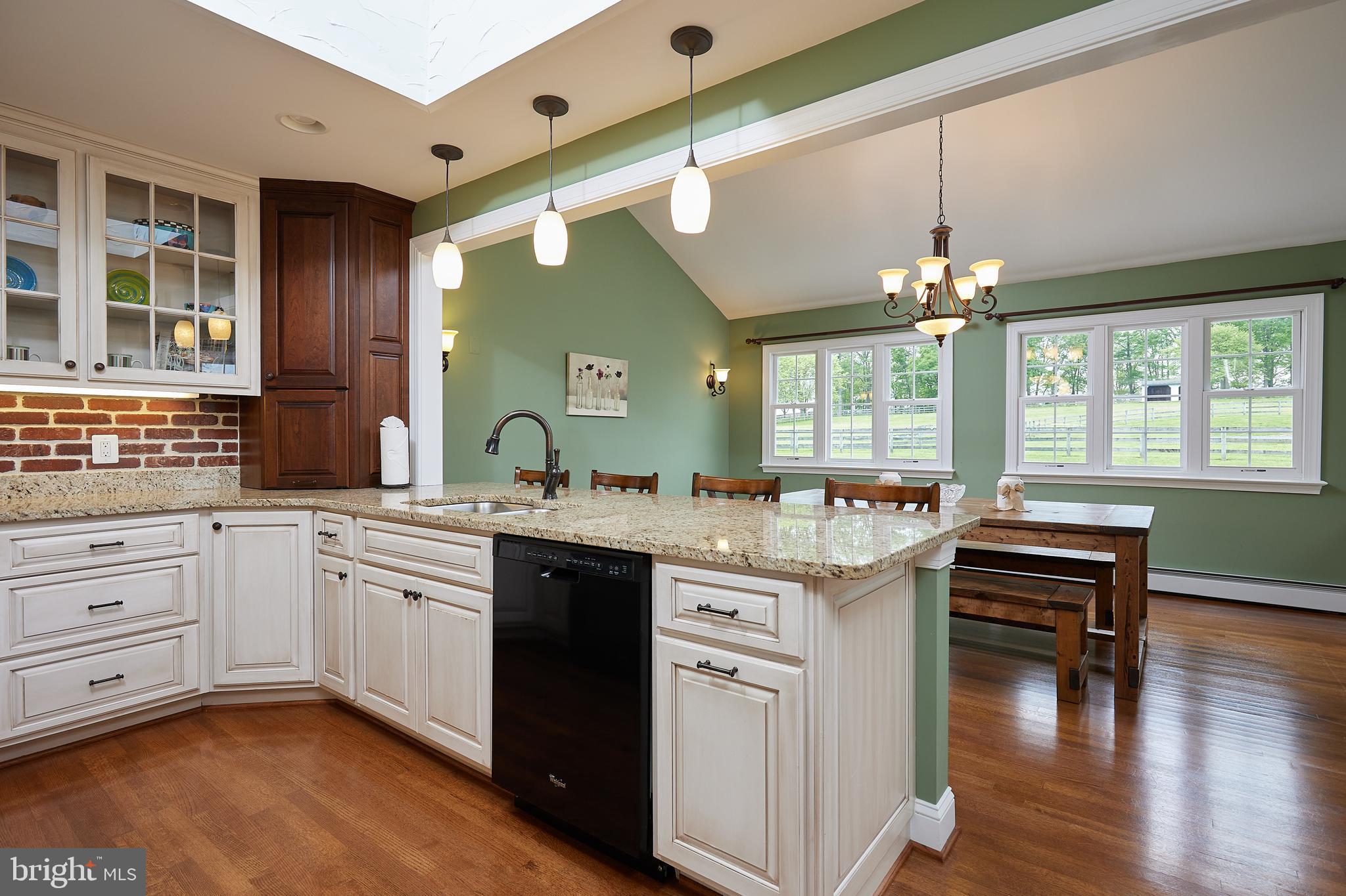 18410 Beallsville Road Poolesville, MD 20837 - Photo 13 of 55 Recently renovated kitchen