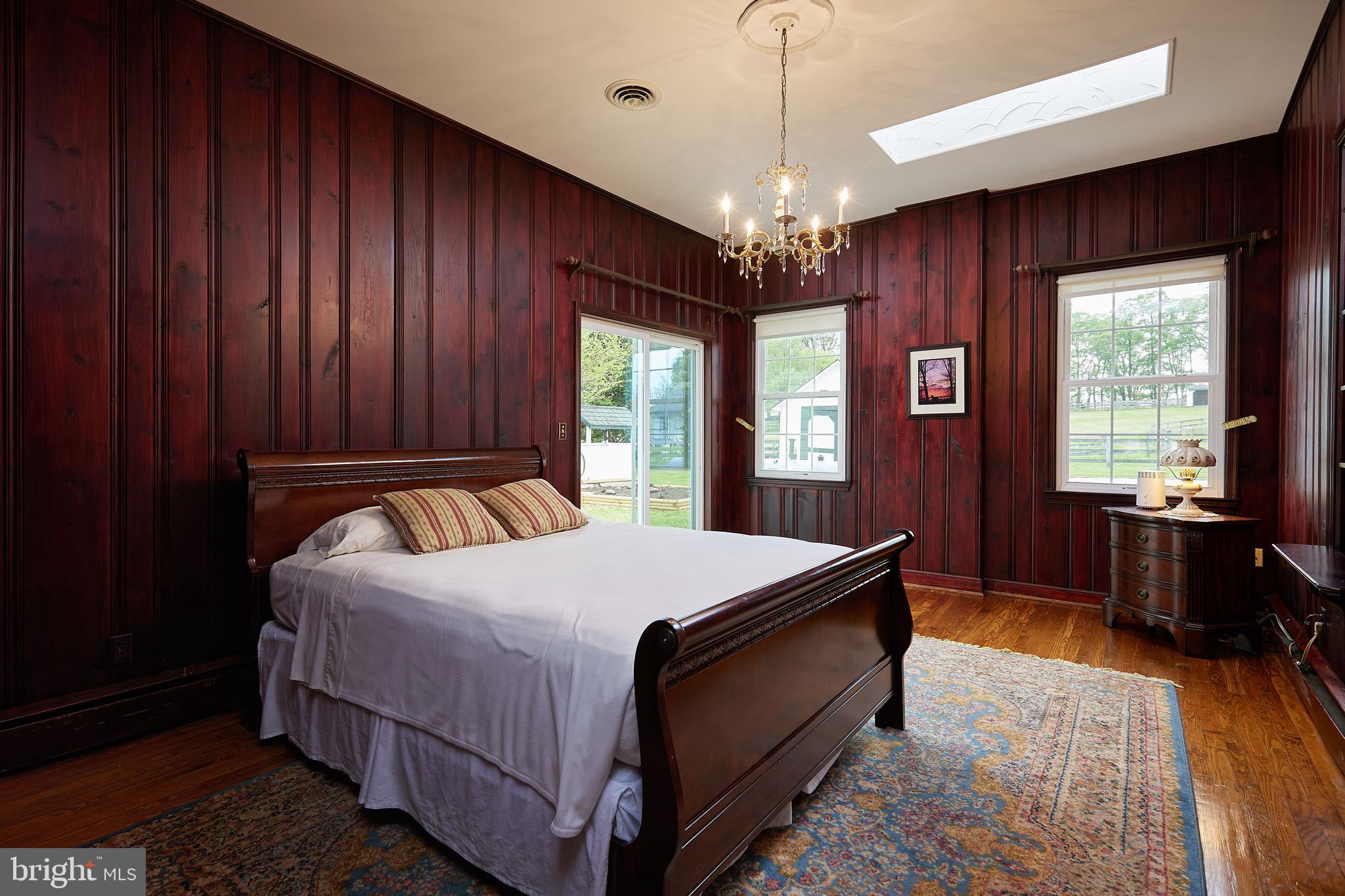 18410 Beallsville Road Poolesville, MD 20837 - Photo 29 of 55 Third bedroom