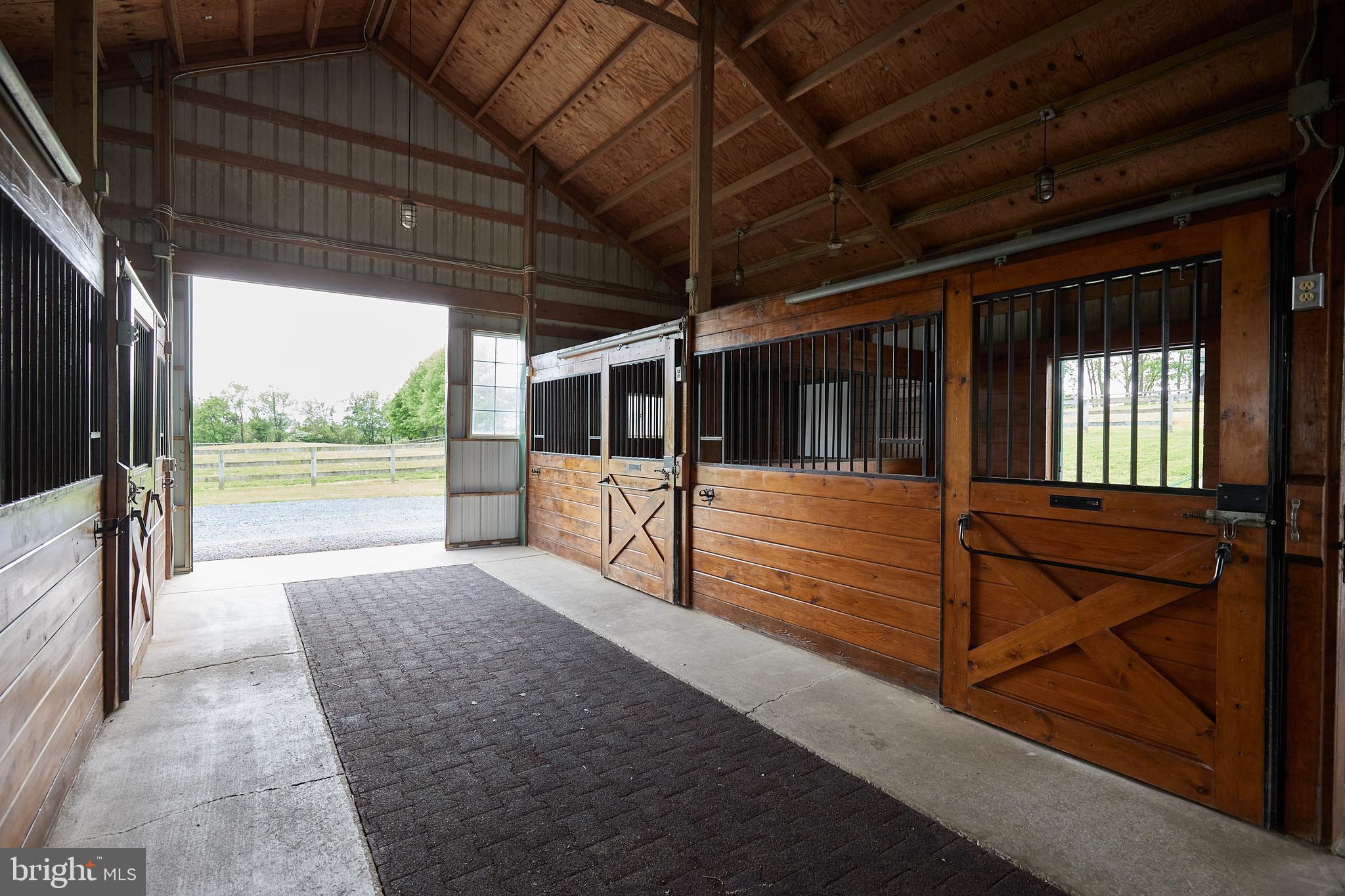 18410 Beallsville Road Poolesville, MD 20837 - Photo 47 of 55 Wash stall and tack room
