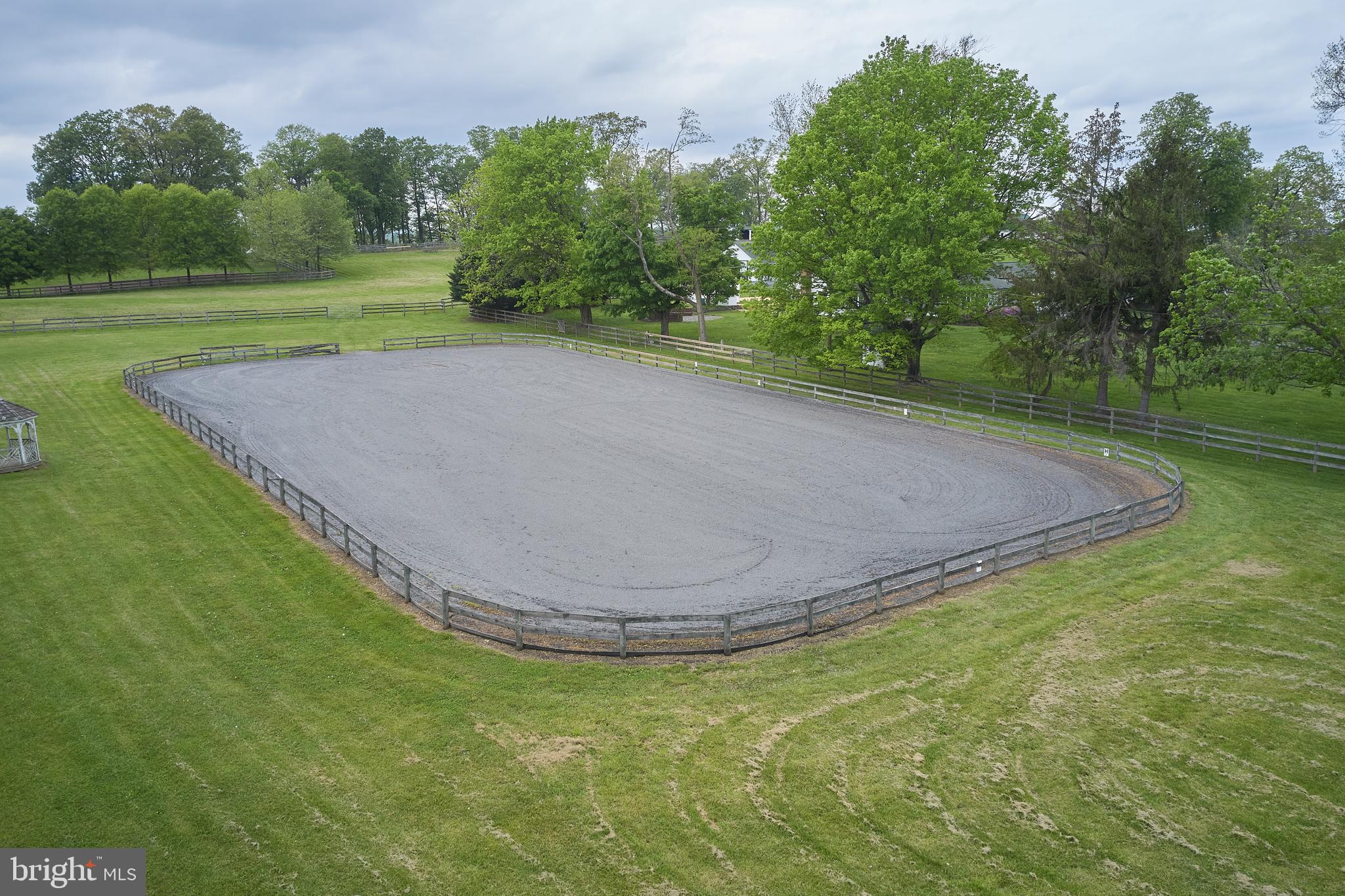 18410 Beallsville Road Poolesville, MD 20837 - Photo 52 of 55 Arena