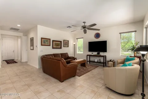 $410,000 | 1648 Horned Lark Drive, Green Valley, AZ 85614