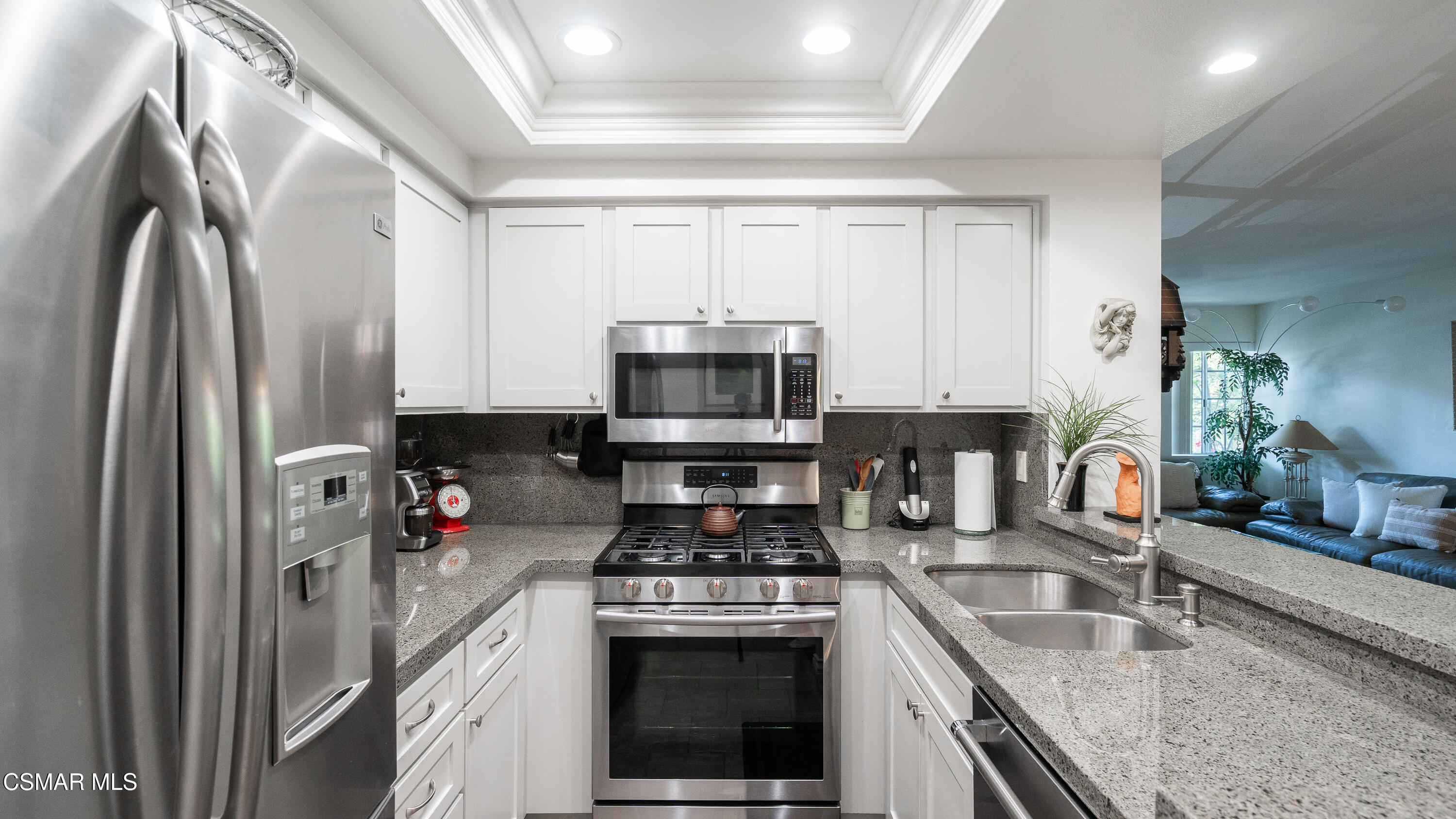4240 Lost Hills Road, Unit 3301 Calabasas, CA 91301 - Photo 9 of 29 4240 Lost Hills Rd-25