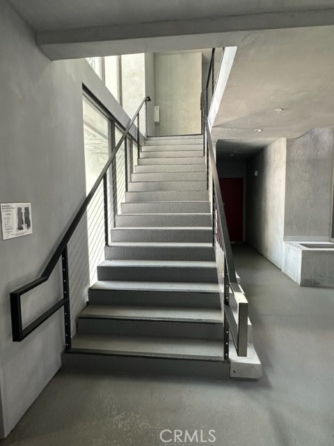 325 Myrtle Street, Unit 301 Glendale, CA 91203 - Photo 8 of 28