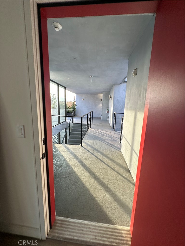 325 Myrtle Street, Unit 301 Glendale, CA 91203 - Photo 10 of 28 a view of a living room