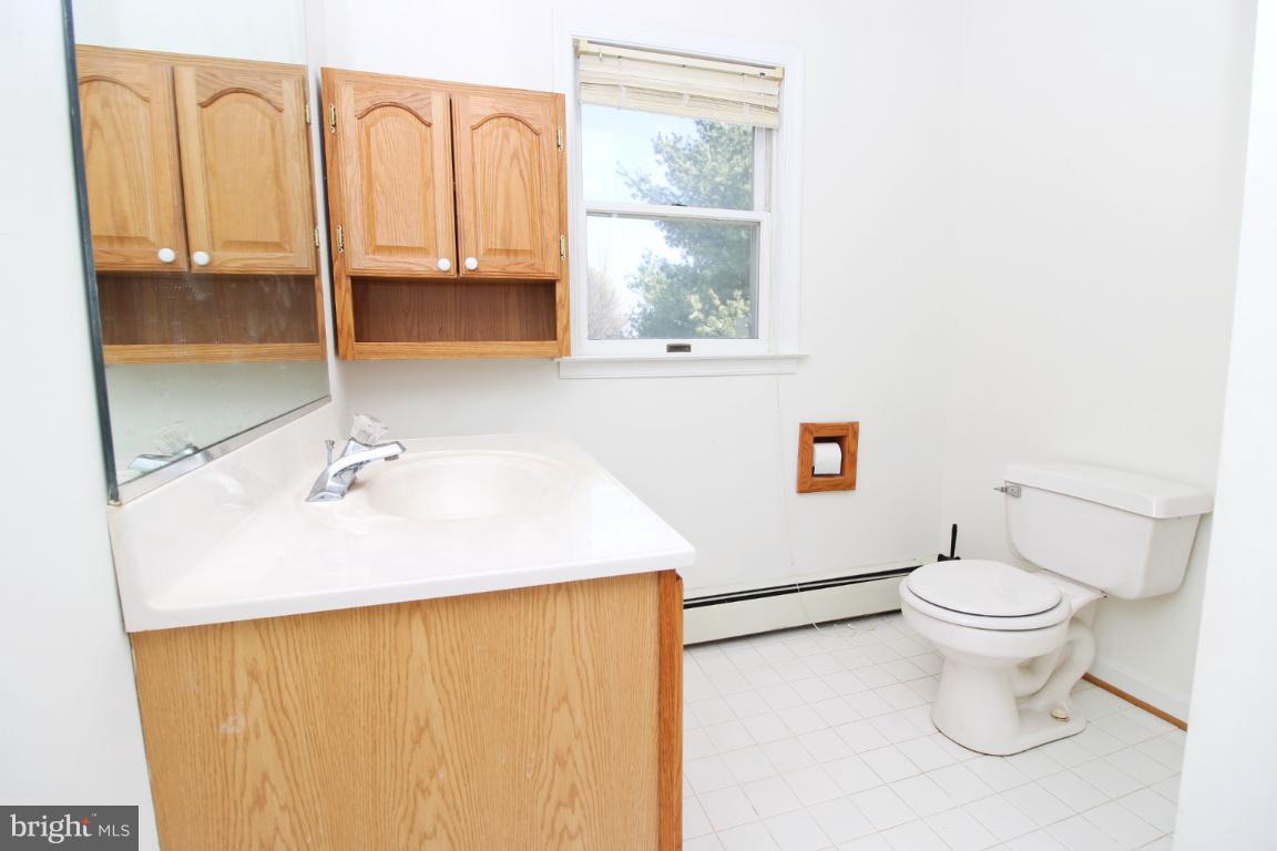 2963 Lonesome Dove Road Mount Airy, MD 21771 - Photo 16 of 30 Bath