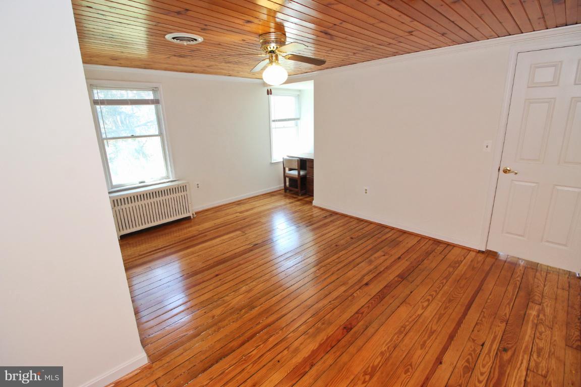 2963 Lonesome Dove Road Mount Airy, MD 21771 - Photo 18 of 30 Bedroom