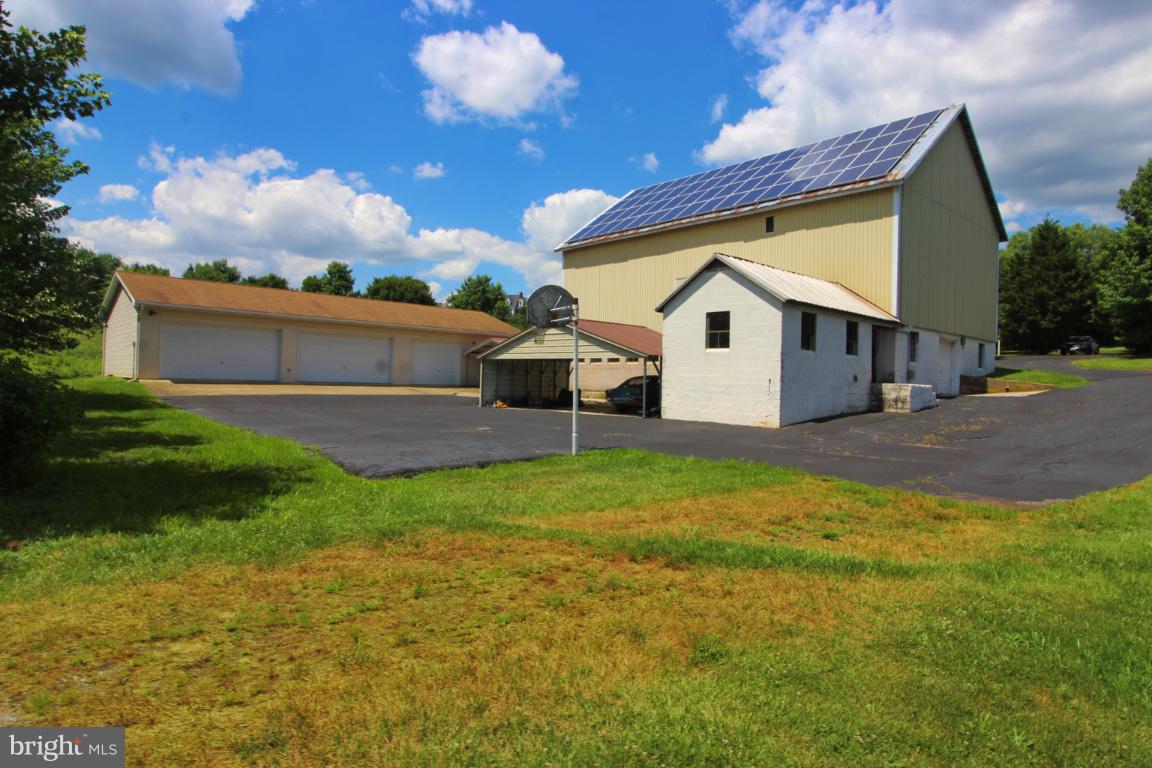 2963 Lonesome Dove Road Mount Airy, MD 21771 - Photo 3 of 30 5 bay garage and Solar