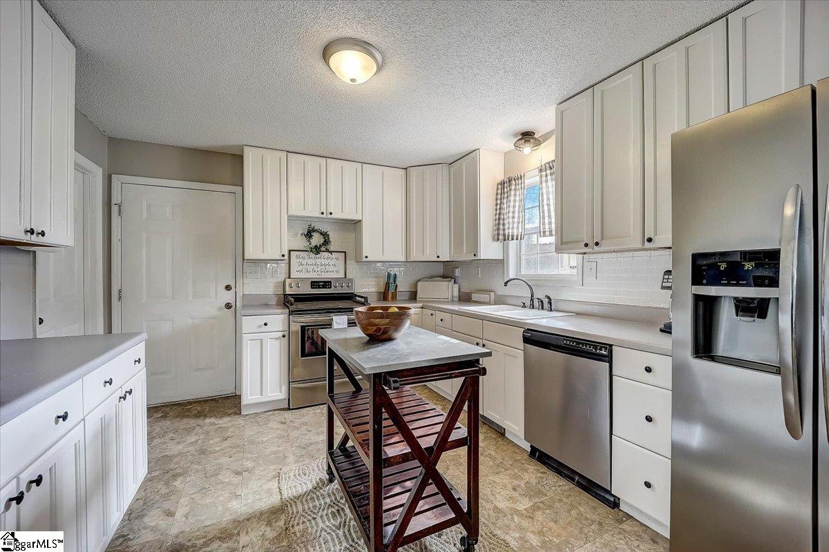 65 Lee Street Lyman, SC 29365 - Photo 15 of 36 Gallery Image 15