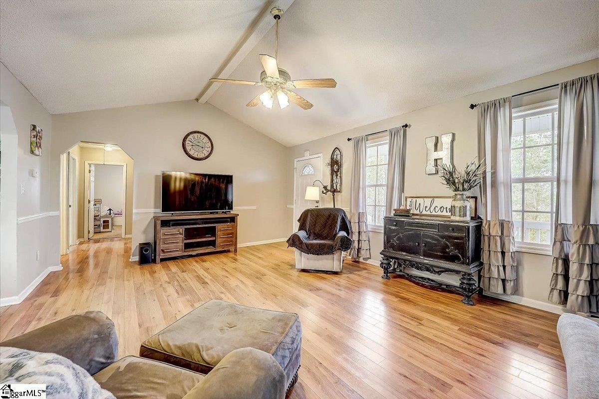 65 Lee Street Lyman, SC 29365 - Photo 8 of 36 Gallery Image 8