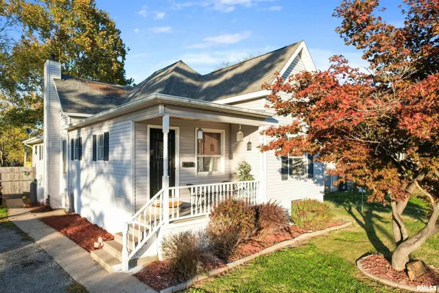 $92,000 | 203 East St Louis Street, West Frankfort, IL 62896