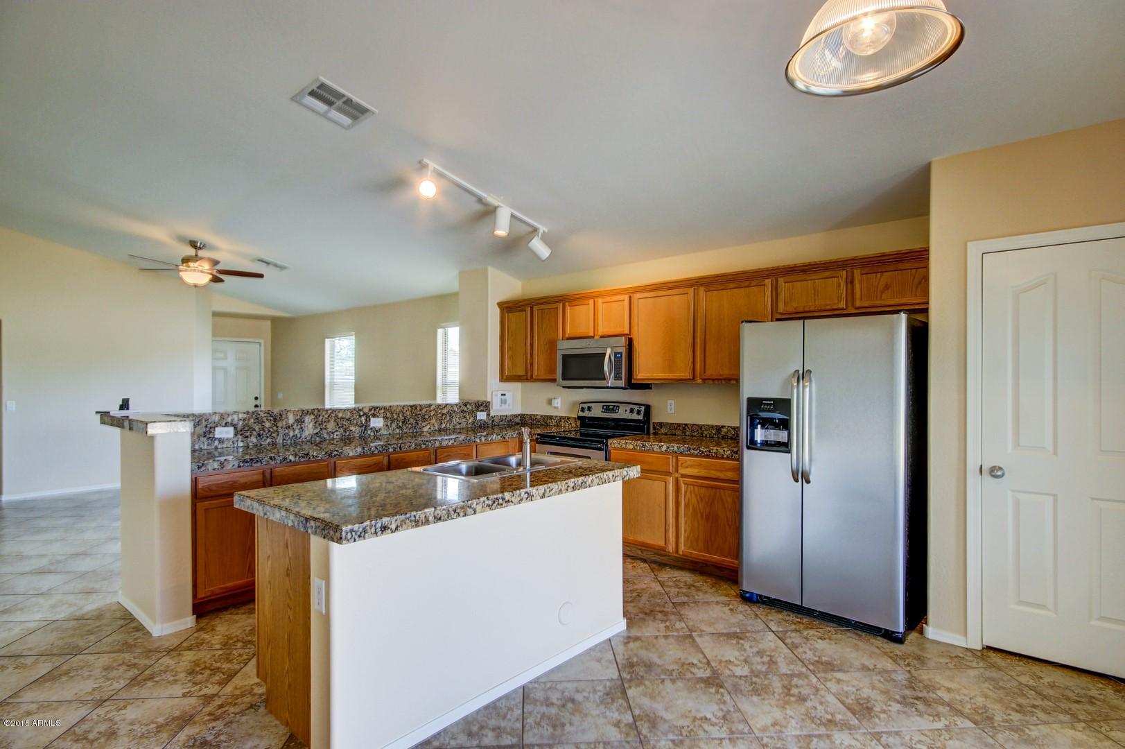 7228 West Beverly Road Laveen, AZ 85339 - Photo 10 of 25 9