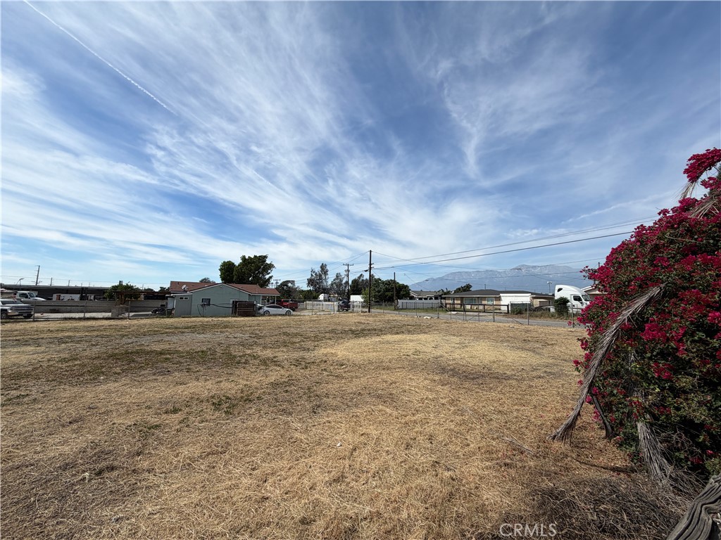 0 Boyle Fontana, CA 92337 - Photo 7 of 9 a view of an ocean beach