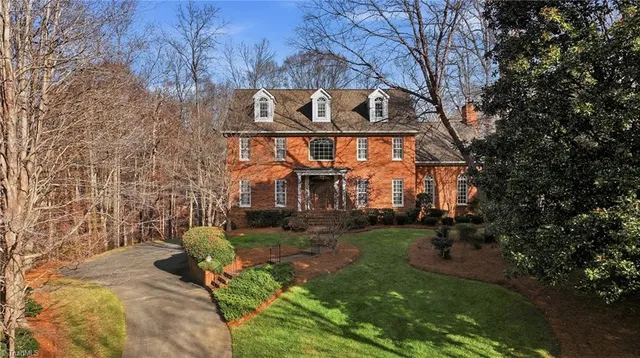 $949,000 | 509 Boxthorne Court, Winston-Salem, NC 27106