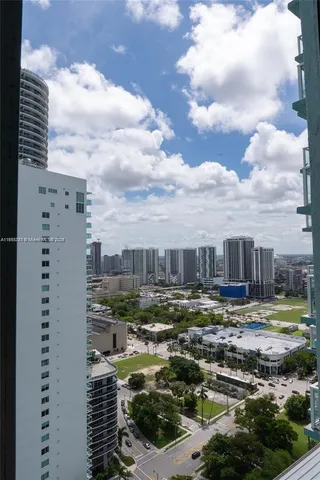 $2,900 | 1900 North Bayshore Drive, Unit 3003, Miami, FL 33132