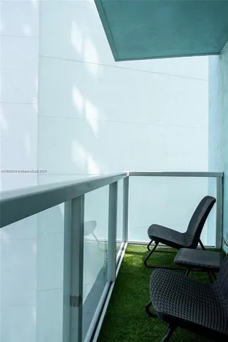 $2,900 | 1900 North Bayshore Drive, Unit 3003, Miami, FL 33132