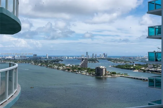 $2,900 | 1900 North Bayshore Drive, Unit 3003, Miami, FL 33132