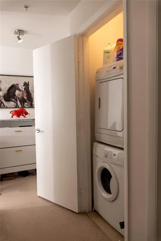 $2,900 | 1900 North Bayshore Drive, Unit 3003, Miami, FL 33132