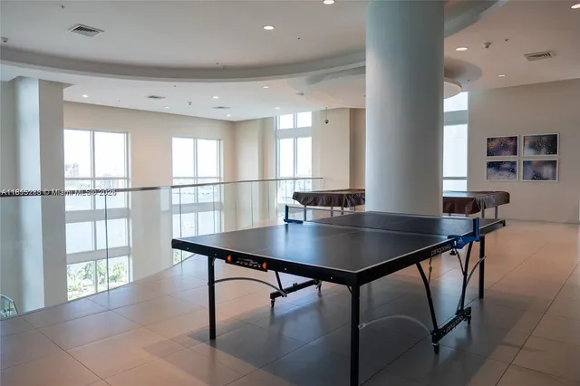 $2,900 | 1900 North Bayshore Drive, Unit 3003, Miami, FL 33132