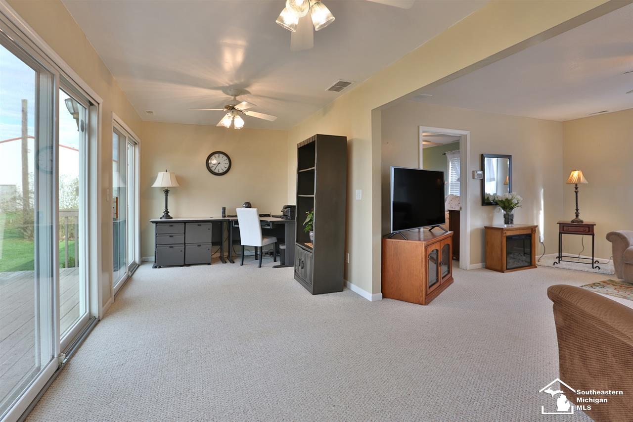 565 Lasalle Road Monroe, MI 48162 - Photo 11 of 25 Sunroom