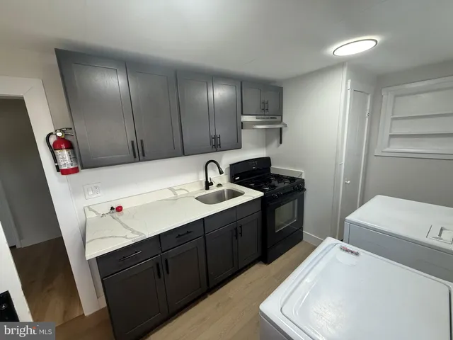 $1,300 | 50 Chestnut Street, Unit B, Pennsville, NJ 08070