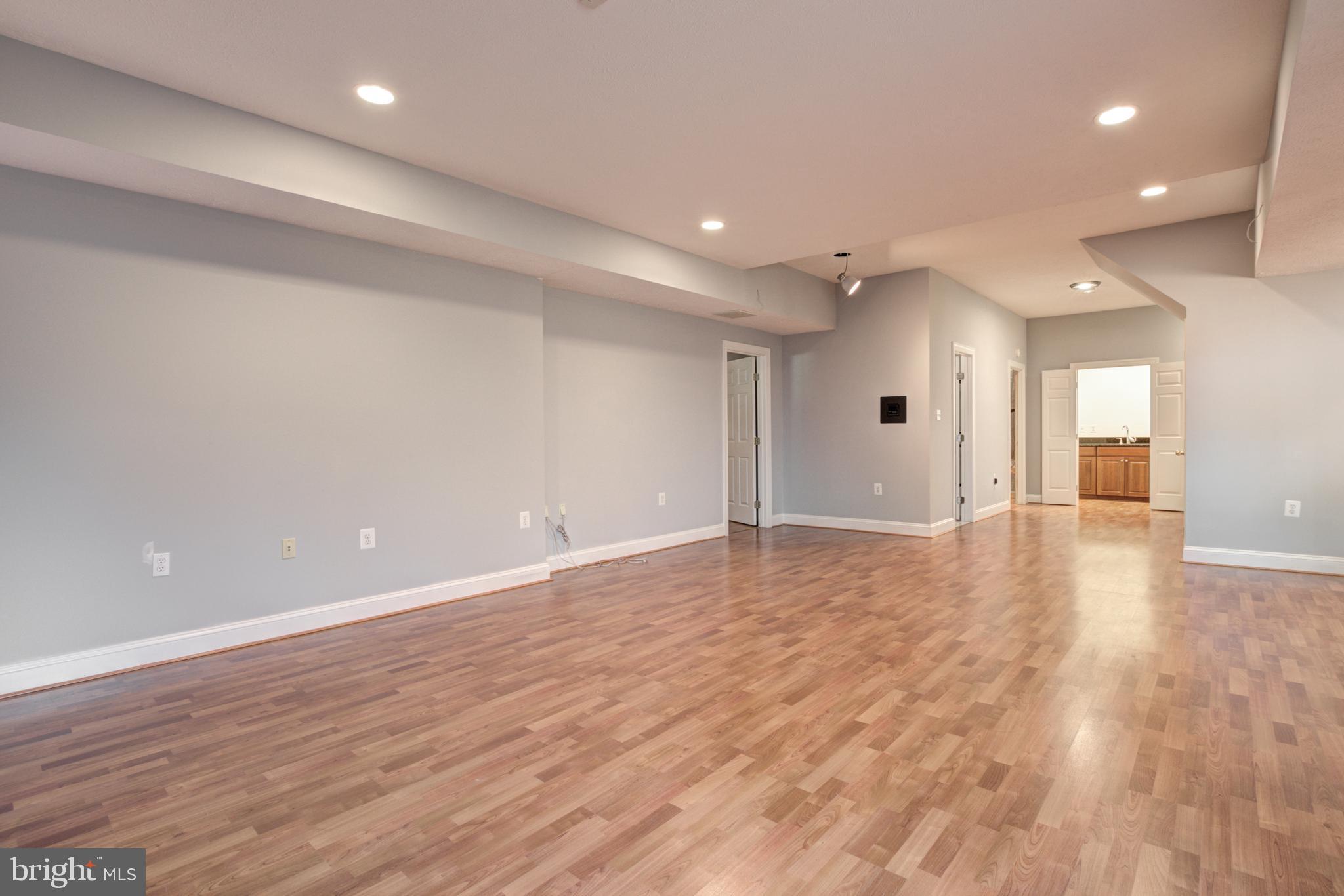4401 Nuttall Road Fairfax, VA 22032 - Photo 34 of 72 Gallery Image 34