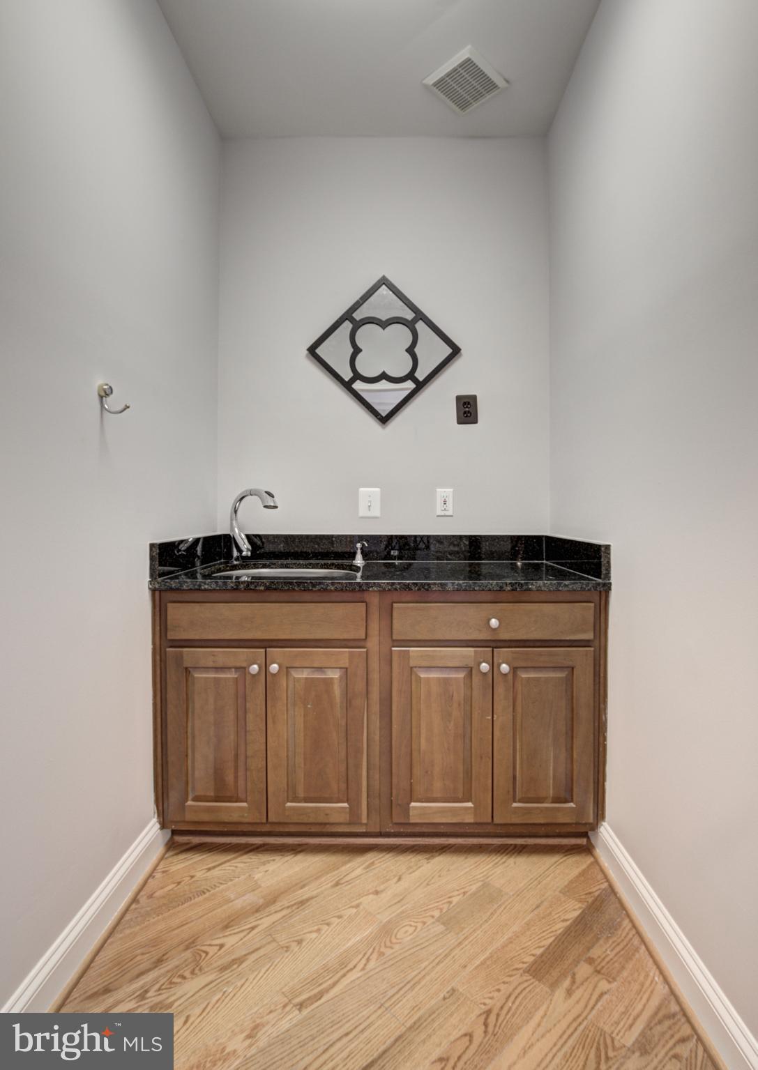 4401 Nuttall Road Fairfax, VA 22032 - Photo 44 of 72 Gallery Image 44