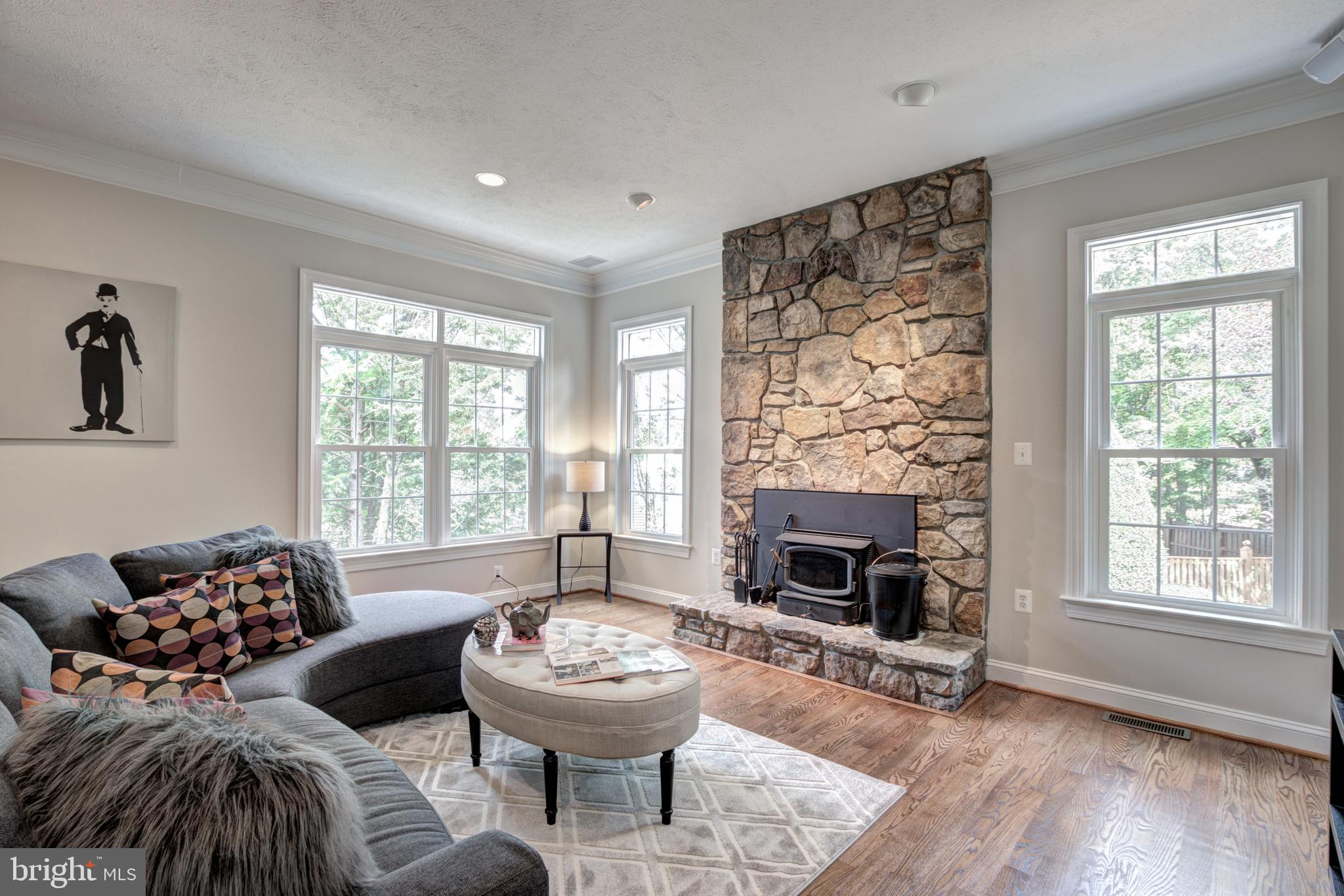 4401 Nuttall Road Fairfax, VA 22032 - Photo 7 of 72 Gallery Image 7