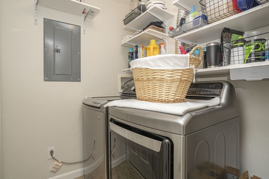 215 Longmeadow Road, Unit 406 Taunton, MA 02780 - Photo 17 of 31