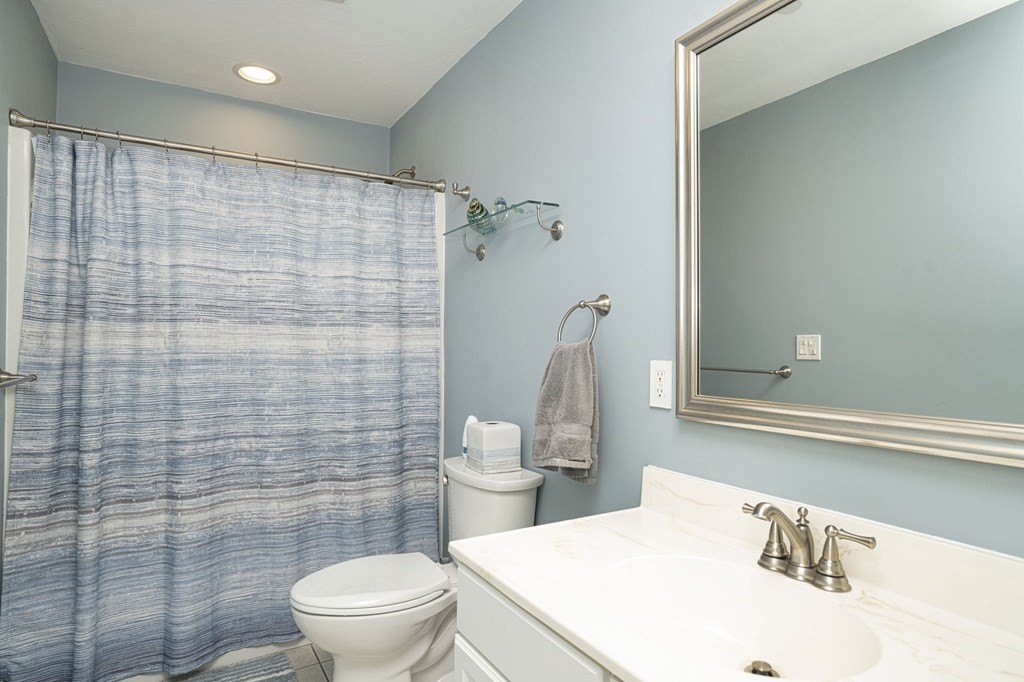 215 Longmeadow Road, Unit 406 Taunton, MA 02780 - Photo 18 of 31