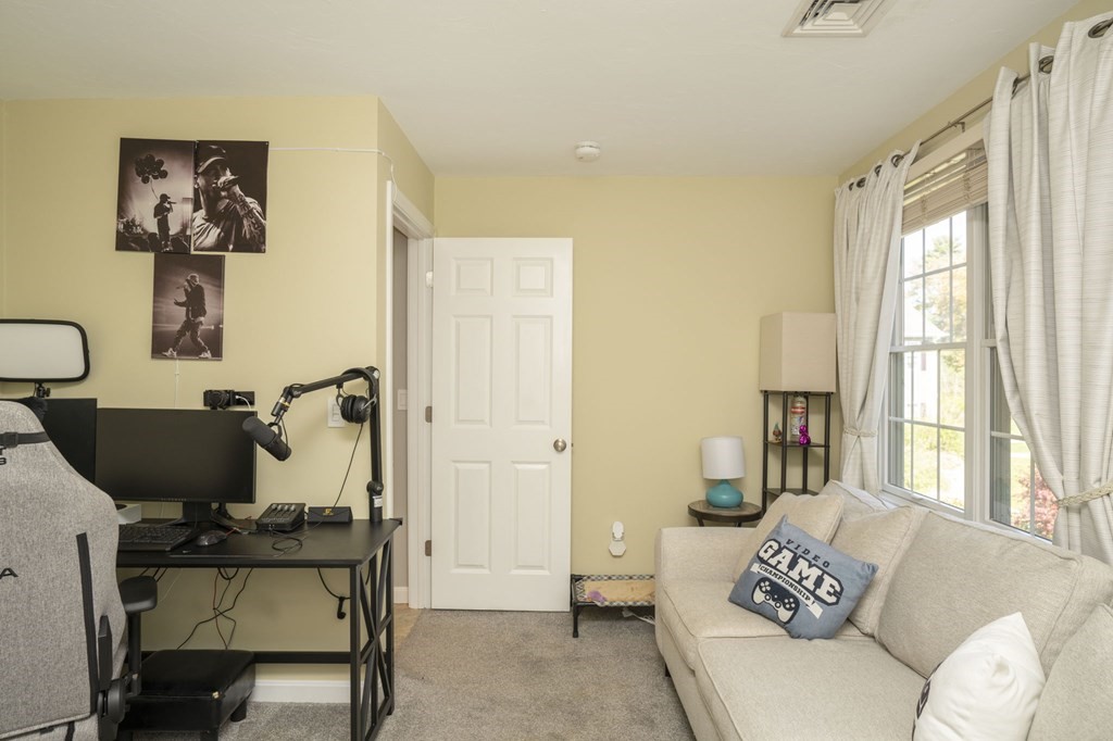 215 Longmeadow Road, Unit 406 Taunton, MA 02780 - Photo 23 of 31