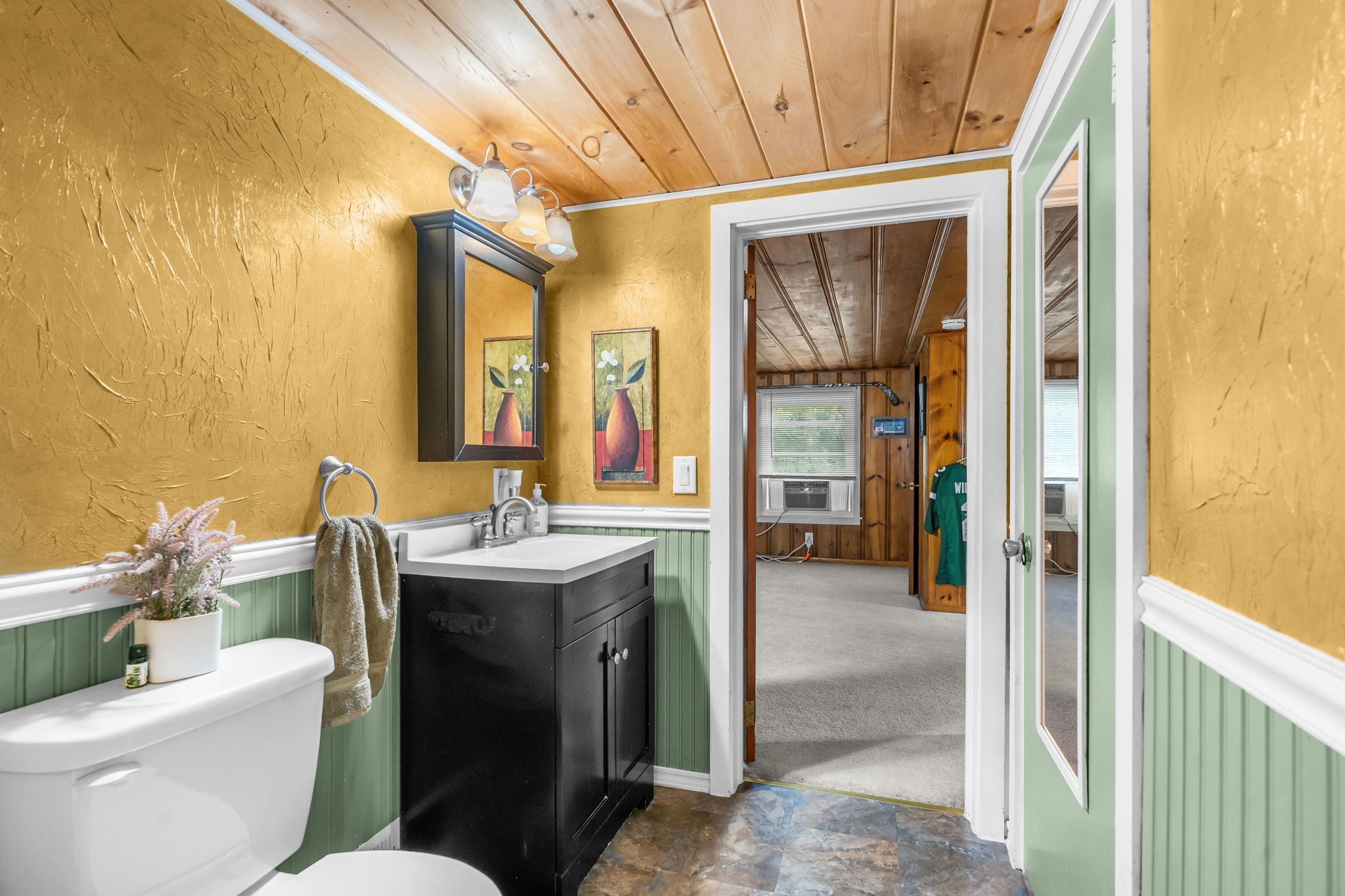 70 East Maine Road Johnson City, NY 13790 - Photo 26 of 39