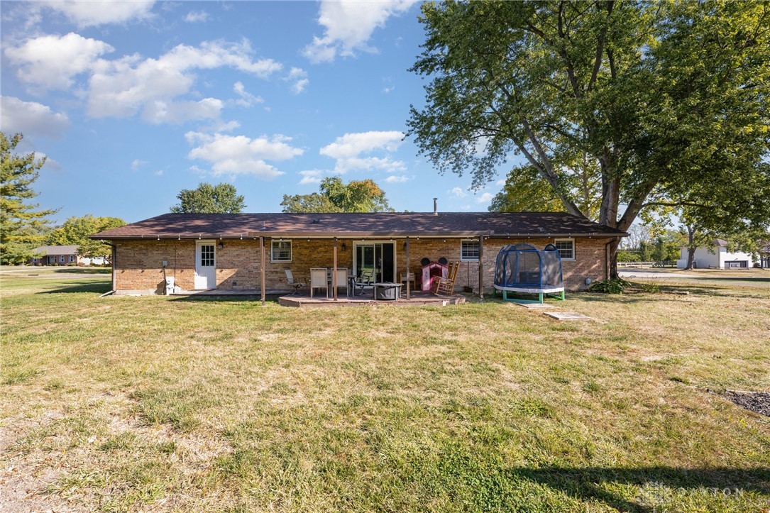 260 Kent Road Tipp City, OH 45371 - Photo 16 of 17 Gallery Image 16