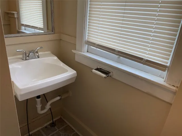 $1,250 | 14 Merrill Street, Unit 2, Binghamton, NY 13905