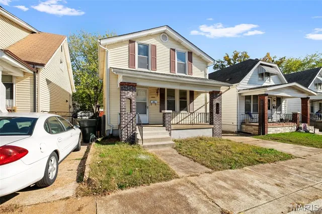 $189,900 | 4683 Allemania Street, St. Louis, MO 63116