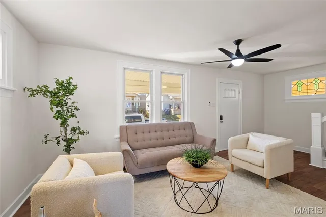 $189,900 | 4683 Allemania Street, St. Louis, MO 63116