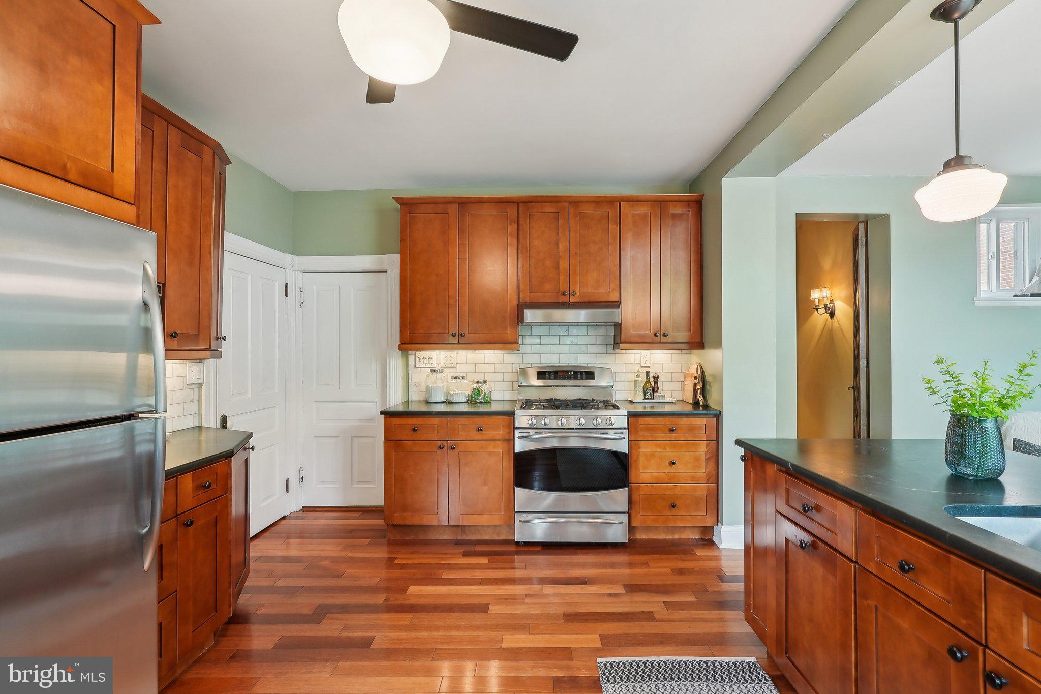 108 Rochelle Avenue Philadelphia, PA 19128 - Photo 25 of 43 Gallery Image 25