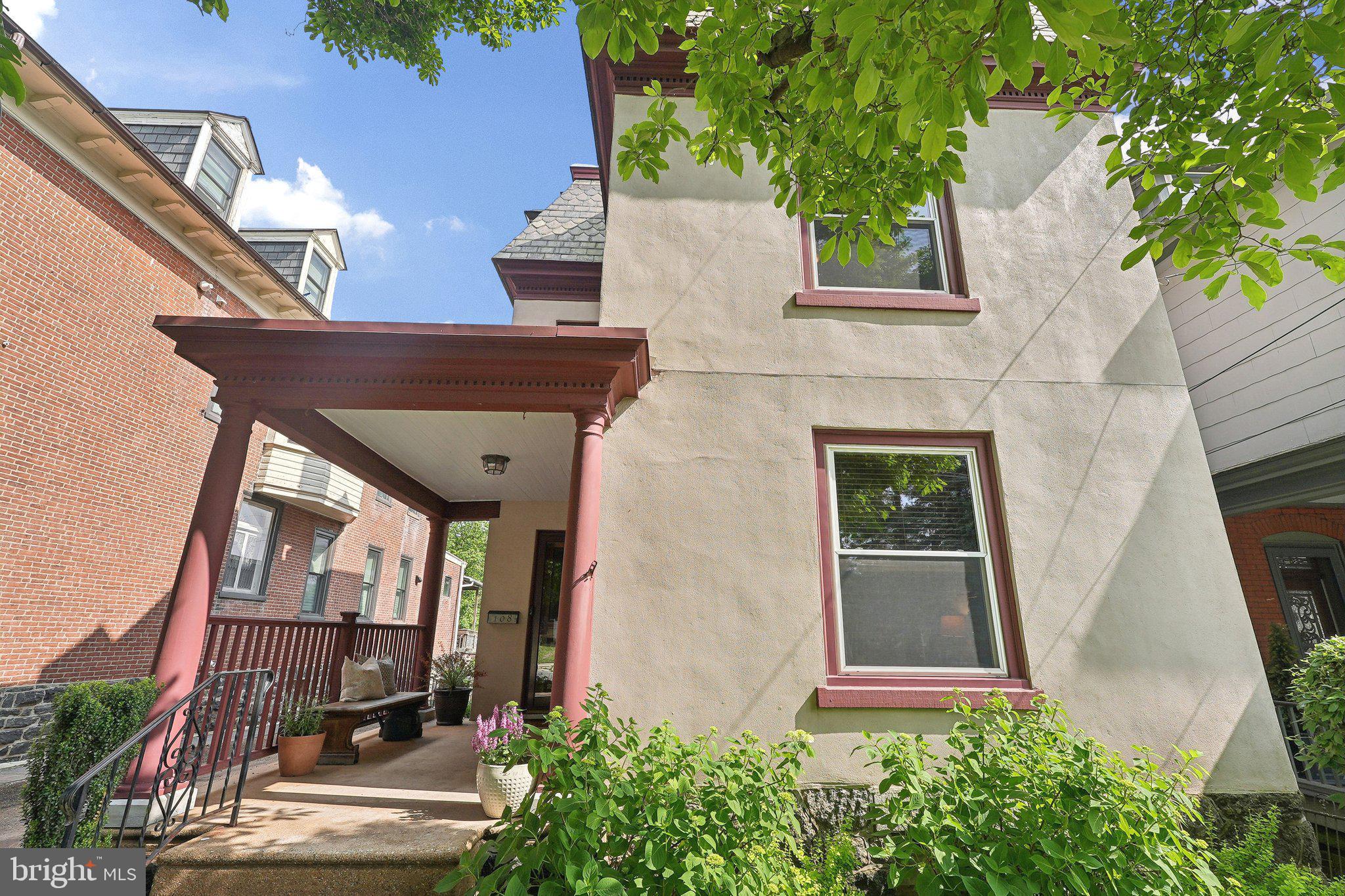 108 Rochelle Avenue Philadelphia, PA 19128 - Photo 3 of 43 Gallery Image 3