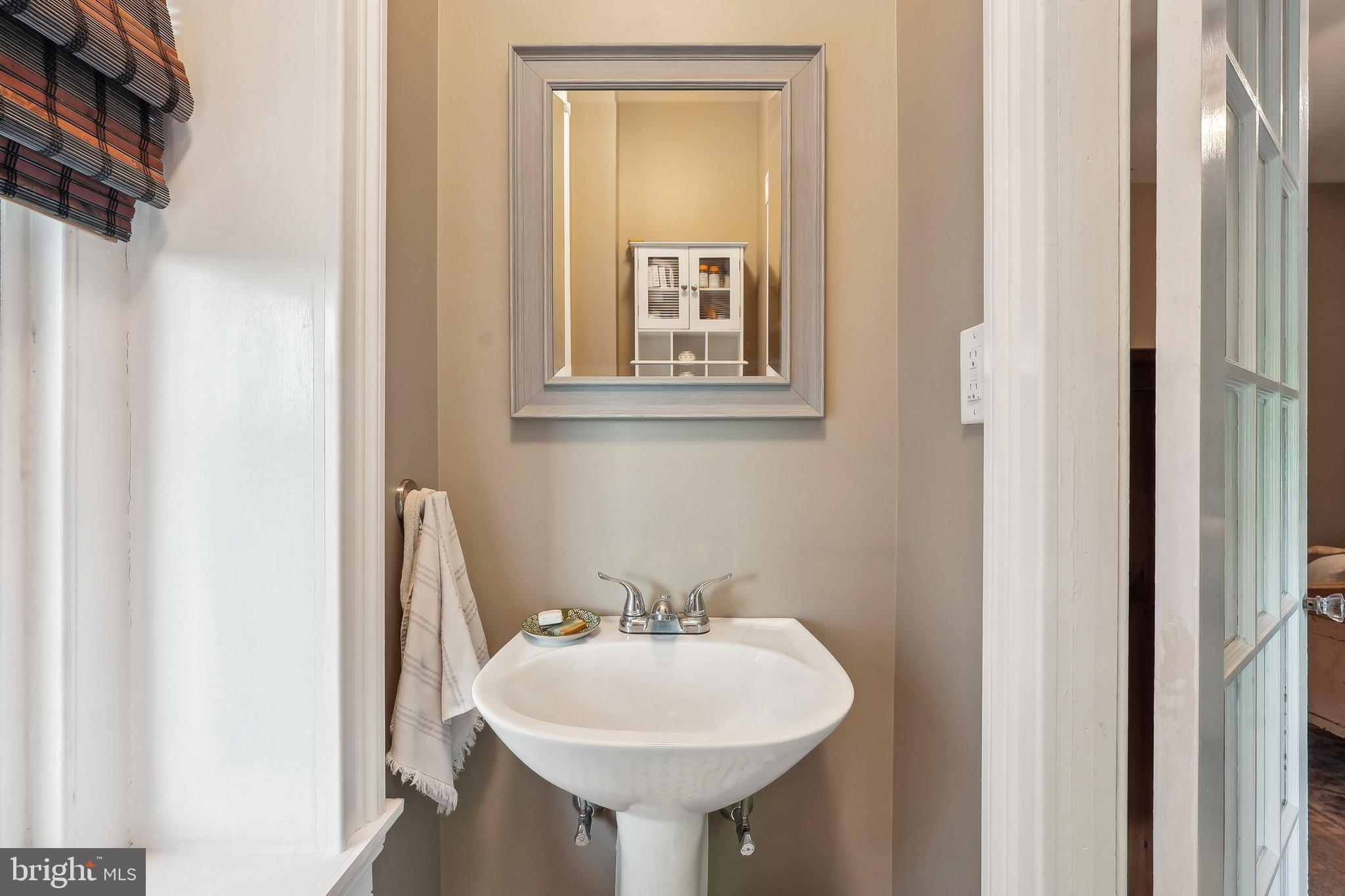 108 Rochelle Avenue Philadelphia, PA 19128 - Photo 37 of 43 Gallery Image 37