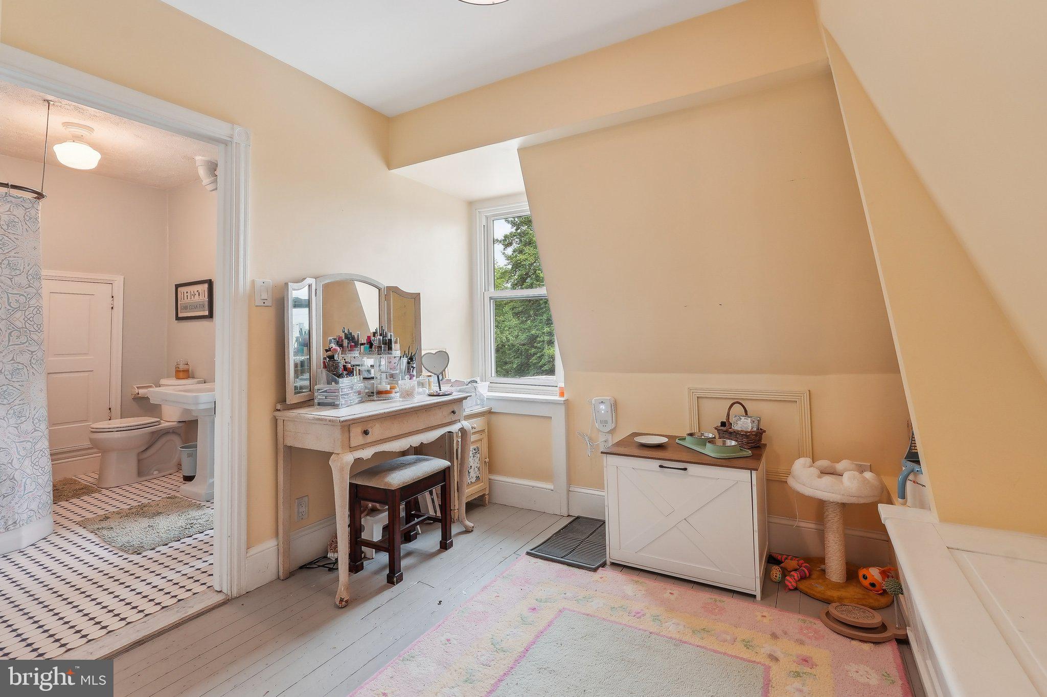 108 Rochelle Avenue Philadelphia, PA 19128 - Photo 39 of 43 Gallery Image 39