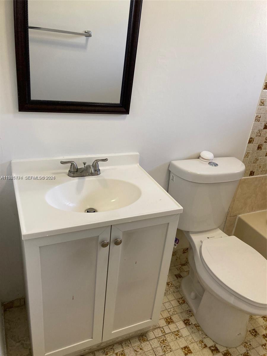 8420 Southwest 133rd Avenue Road, Unit 422 Miami, FL 33183 - Photo 13 of 35