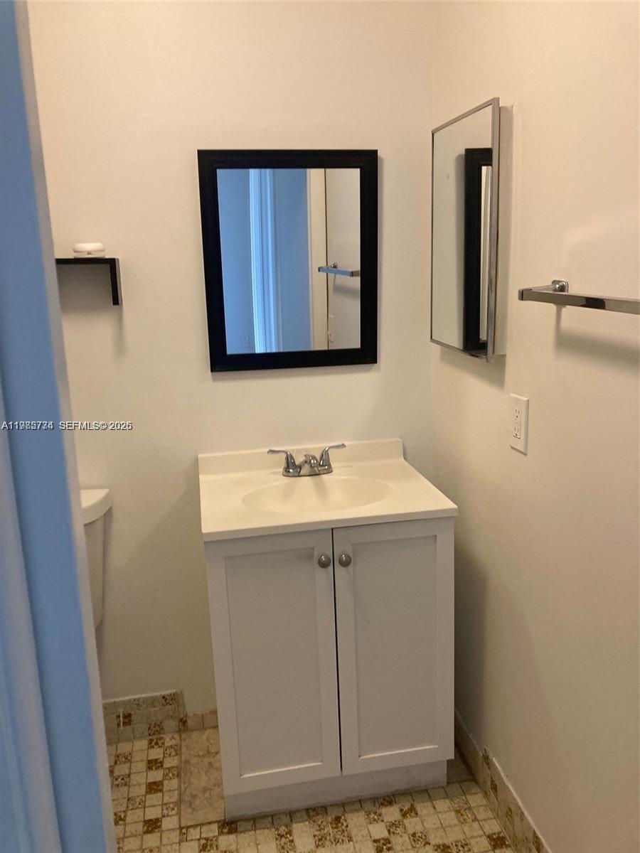 8420 Southwest 133rd Avenue Road, Unit 422 Miami, FL 33183 - Photo 24 of 35