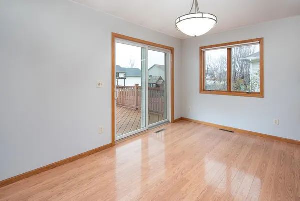 $369,800 | 104 Cole Court, Mankato, MN 56001