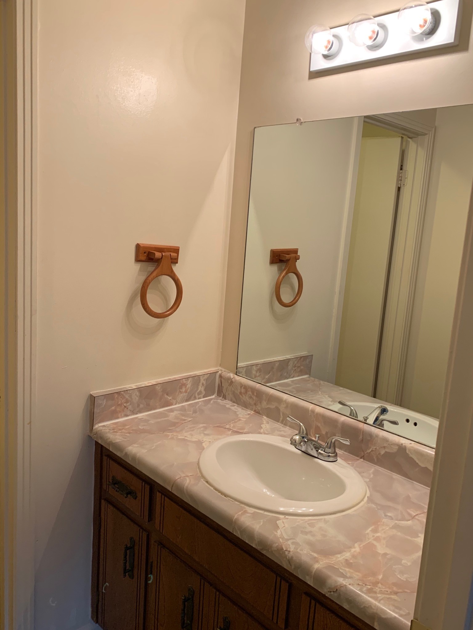 528 Main Street, Unit 8 Clarksville, TN 37040 - Photo 8 of 11