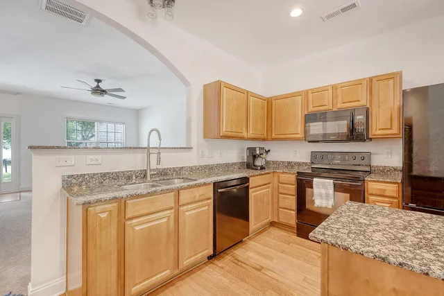 $424,000 | 122 Balsam Circle, Summerville, SC 29485