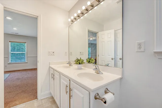 $424,000 | 122 Balsam Circle, Summerville, SC 29485