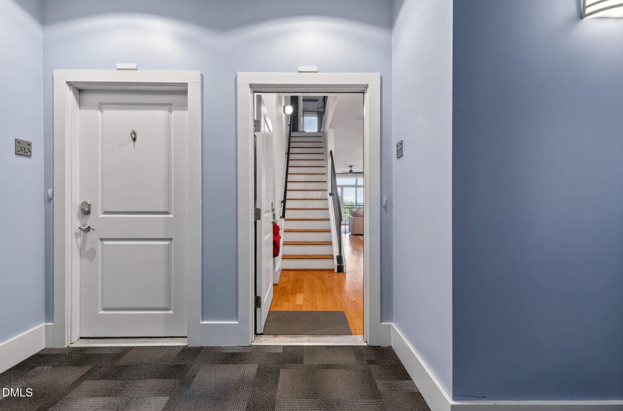 444 South Blount Street, Unit 317 Raleigh, NC 27601 - Photo 3 of 34 7UnitEntry