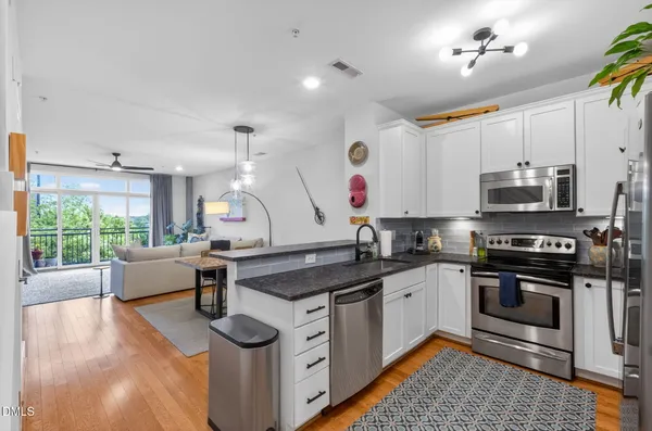 $544,900 | 444 South Blount Street, Unit 317, Raleigh, NC 27601