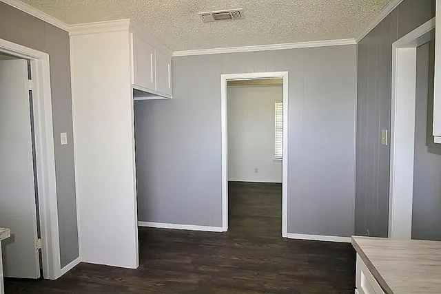 $1,995 | 8228 County Road 1004, Joshua, TX 76058