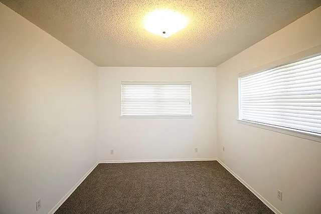 $1,995 | 8228 County Road 1004, Joshua, TX 76058